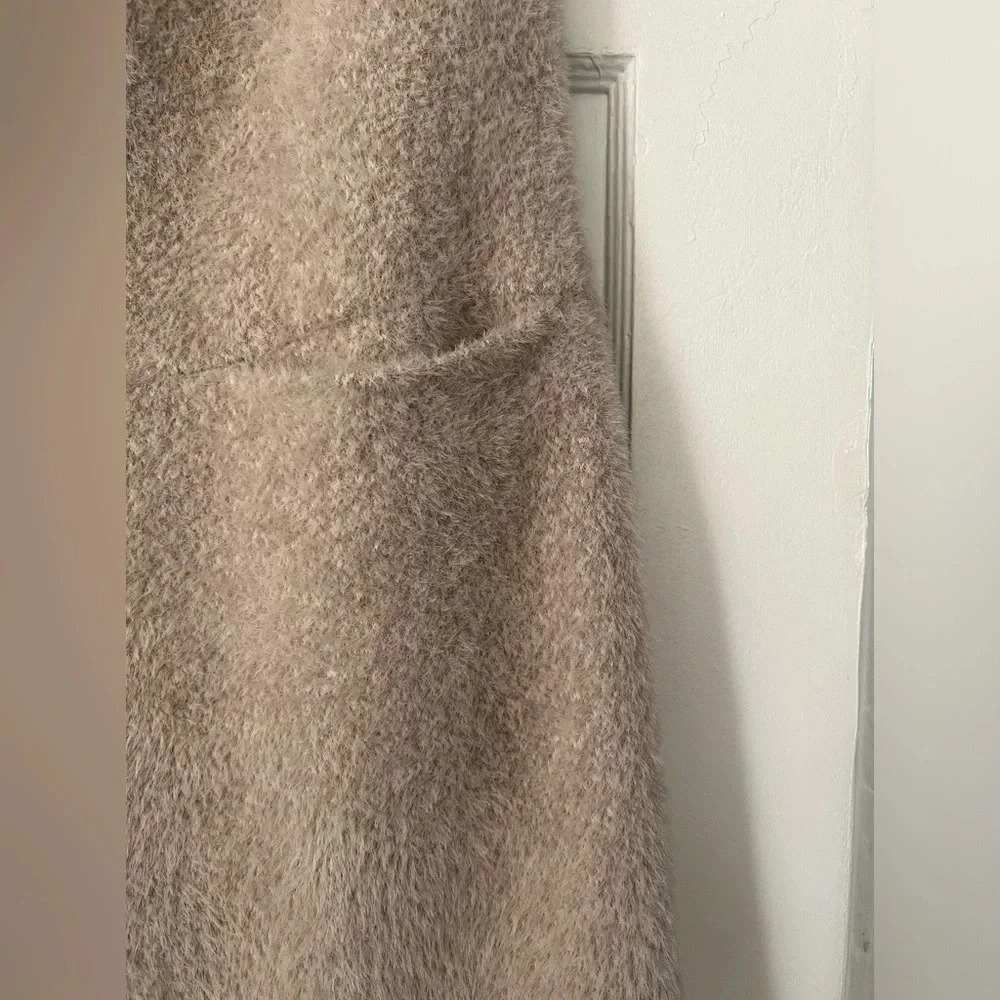 Tribal Vest Beige color Sleeveless Long Length Soft Winter Vest Size Xsmall - Picture 4 of 10